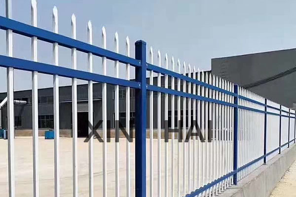 Black Spear Top Ornamental Fence