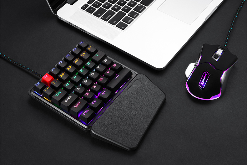 gaming keyboard