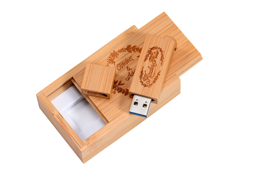 Square USB Flash Drive With Wooden Box