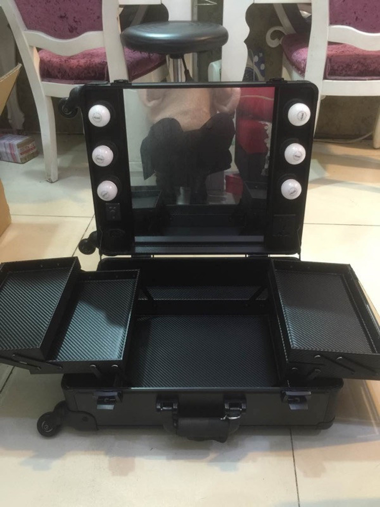Aluminum Lighted Makeup Case With Legs, Wheels & Multi-Media Makeup Studio Case with LED Lights & Stand