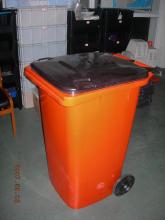 rubbish bin