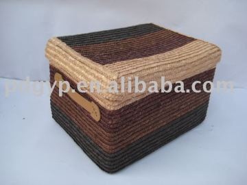 straw storage basket