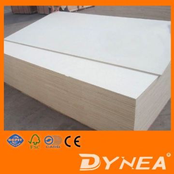 white laminated plastic plywood sheet
