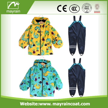 Colorful Polyester Kids Rainsuits