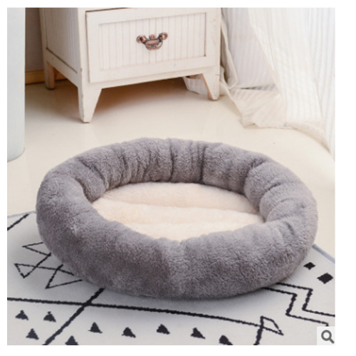 Pet pads for round dogs and nests oval