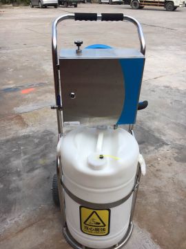 Movable plant washing machine