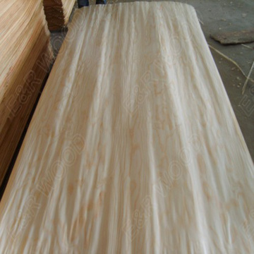 Rotary Cut Pine veneer