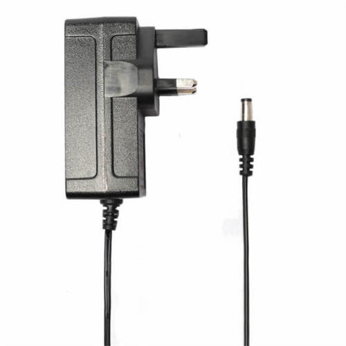 CE 28V 1A Adaptador de CC de AC Enchipuga del Reino Unido