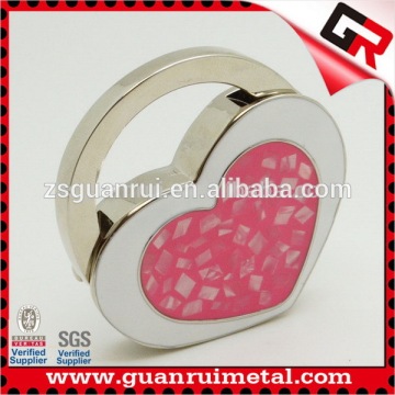 Newest best sell heart custom metal bag hanger