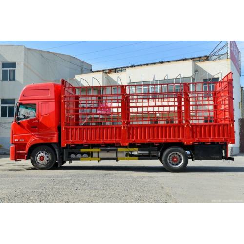 Caminhão tipo celeiro Dongfeng 220 cavalos de potência 4X2 6,8 m