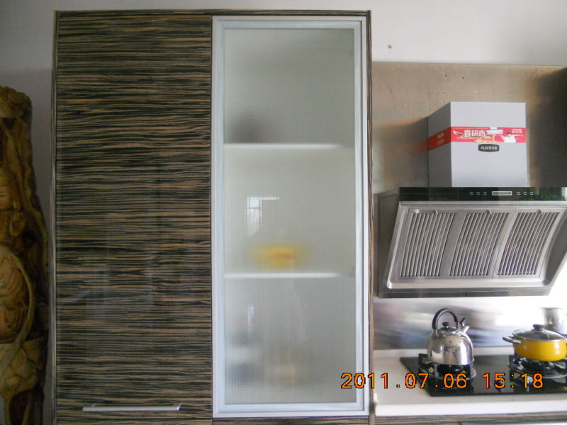 Oak Natural Wood Veneer Kitchen Cabinetry Manufacturer in Xiamen, China