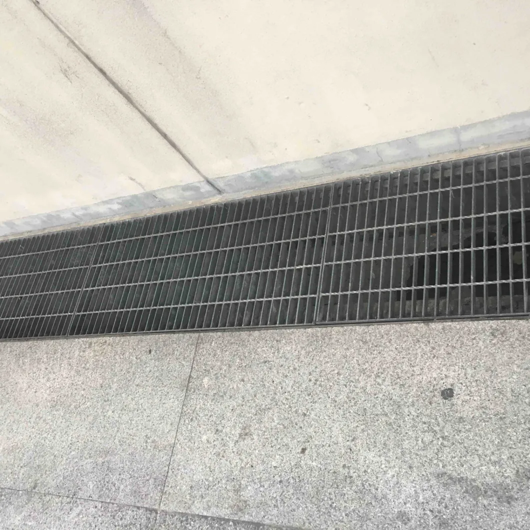 Steel Driveway Drain Grate Stock Size - 1