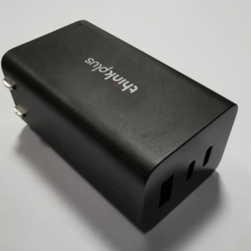 Universal 65W Power Adapter for Electronics