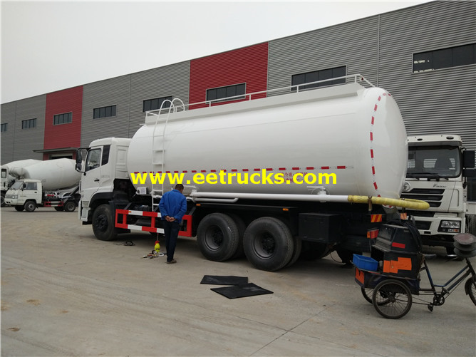 Pneumatic Dry Delivery Truck