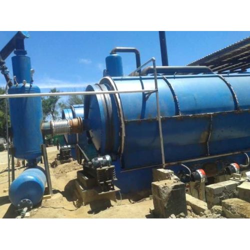 Q245R waste tyre pyrolysis machine