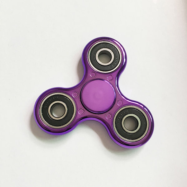 metallic hand spinner