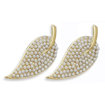 graceful elegant fashion pearl lapel pin