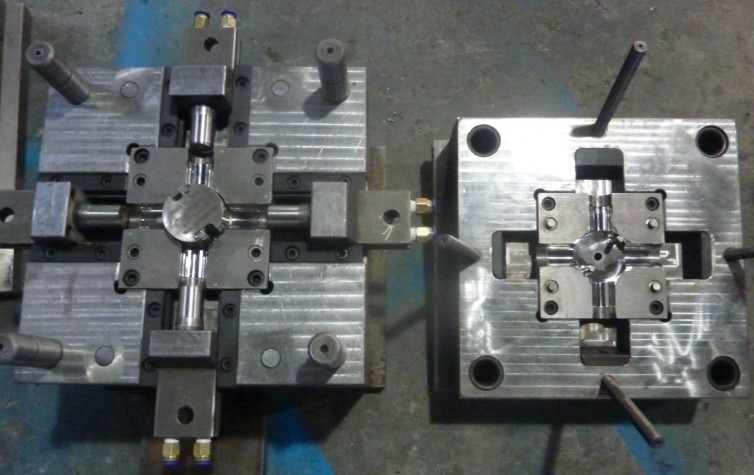 Plastic Junction Box Mould