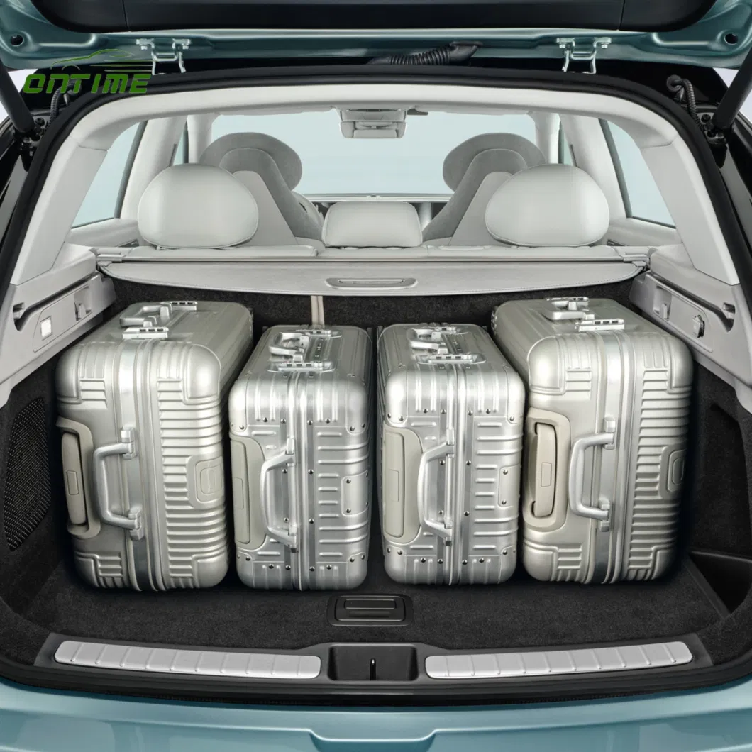 The C11 New Energy Four-Wheel Electric Vehicle with a High-Quality Battery Range of 650 Kilometers Is a Spacious Comfortable and Energy-Saving SUV