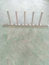 City underground pipe supports