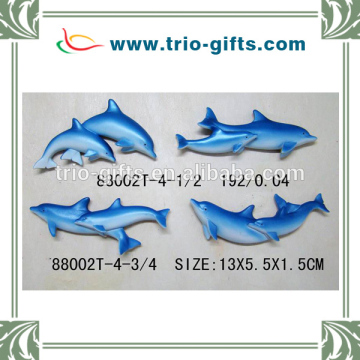 Polyresin dolphin fridge magnet