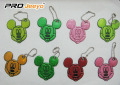 Pendentif Mickey vert feuille Hi-Vis PVC pour les enfants