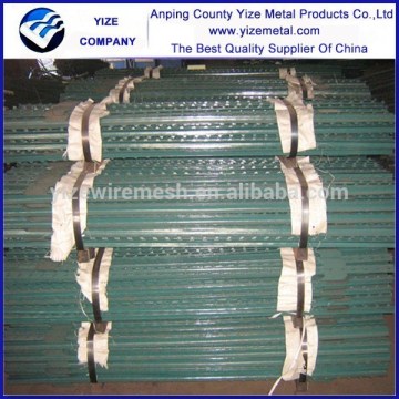 High quality Green t post Canada type/ low price 0.85lb Studded T post