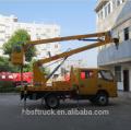 Veicolo a piattaforma aerea con carrello elevabile a gabbia aerea idraulica