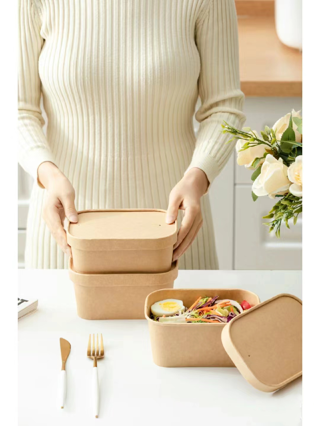 Rectangular kraft paper bowl