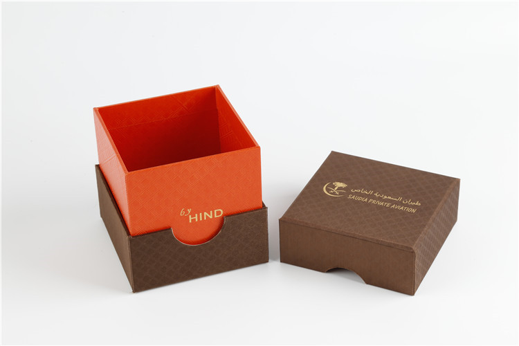 Lid And Bottom Box With Stamping