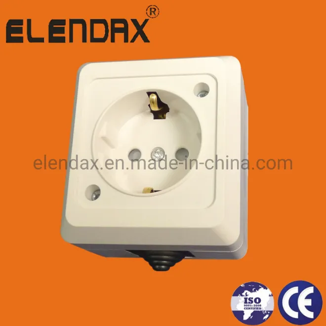 IP54 German Style Surface Mounted Wall Socket Outlet (S5010)