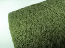 Aramid 3A yarn in color green