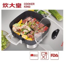 Multi-functional square electric frying pan with steamer
