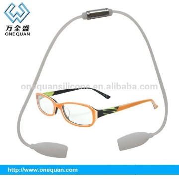 2015 factory wholesale fashion silicone magnet sports glasses strap silicone magnetic glasses strap