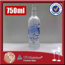 Best selling customized color label 750 ml alcohol premium glass bottle vodka