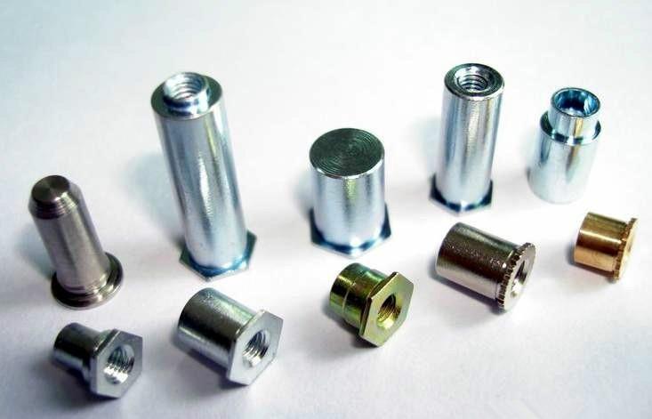 Bahagian-bahagian Standard Aluminium Threaded Masukkan Rivet