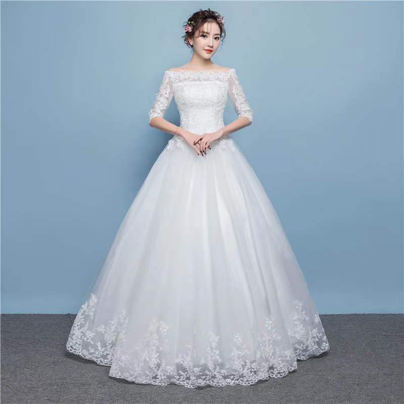 2021 newest style long sleeve lace plus size bridal dress high quality layers of soft tulle ball gown wedding dress