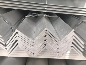 Hot Sale Angle Iron Galvanized Carbon Steel Angle