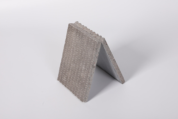 Lightweight high rigidity cladding board of pipe