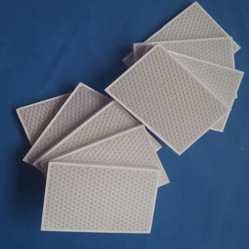 customized 95% 96% alumina machinery ceramic sheet