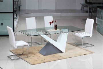 large glass cover dining table