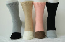 Breathable Softness Plain Ladies Cashmere Socks With Hand Link For Ladies