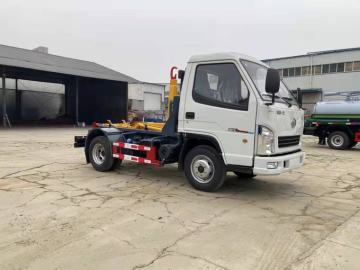4x2 manual arm small roll off garbage truck