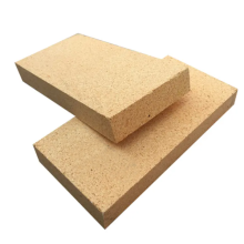 Clay three-quarter piece brick