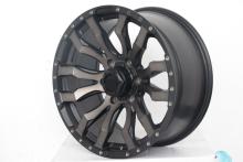 Black or Silver alloy wheel