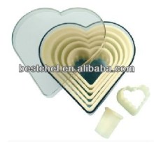 Box of 7 heart plastic cutters