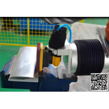 Deburring sheet metal pipe rotary tool