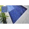 Piscine mosaïque extérieure Décoration de carreaux bleus en verre