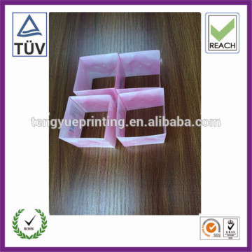 Plastic packing box, packaging sleeve, plastic sleeve