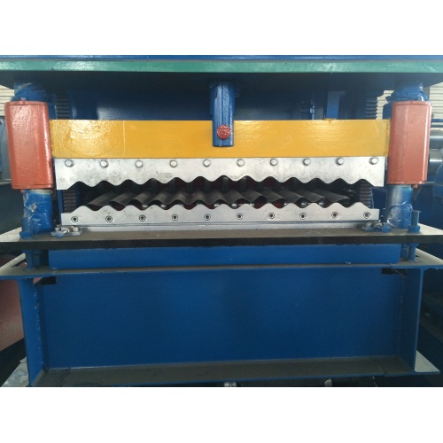 Corrugated sheet metal roof sheet roll forming machine